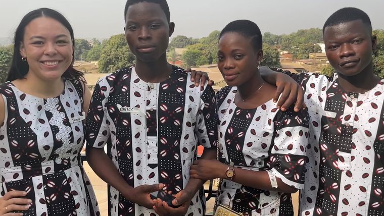Jasmine and her "amour et vie" group of peer educators in Benin.