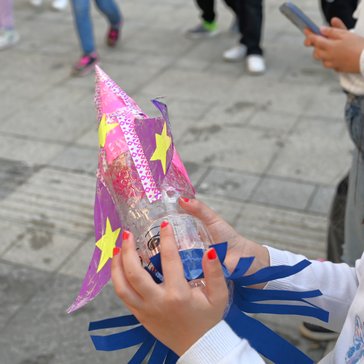 Staci helped organize an event where kids made water bottle rockets to learn about space and space exploration.