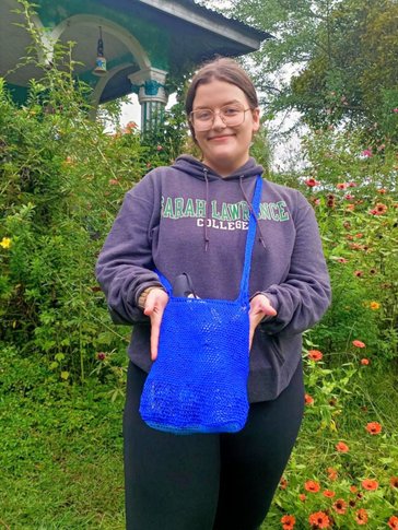 Sarah has learned to make chacara bags in Panama.