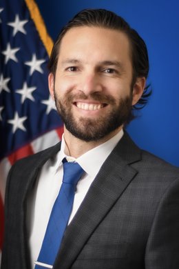 Robert A headshot