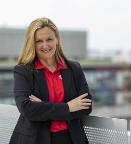 Sharon T PCR headshot