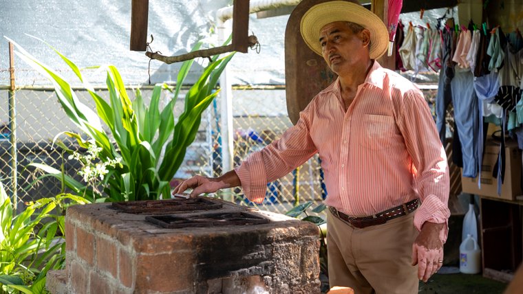 Manuel helped develop a demonstration eco-stove in Panama.
