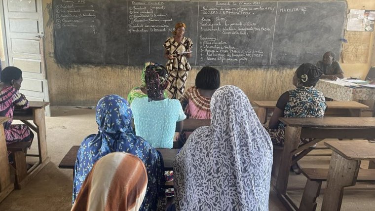 Marquita teaches middle school in Togo.