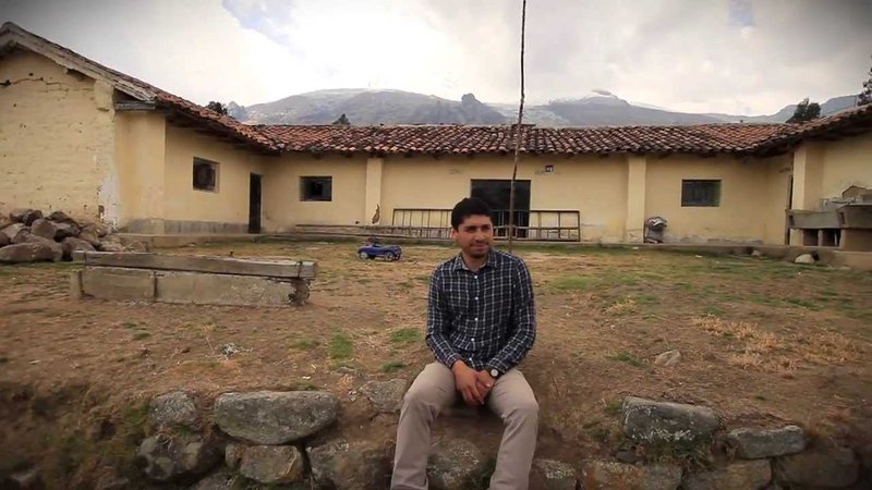 Buying trash changes a community in Peru