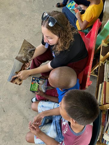 Brynn serves as a literacy coach in Belize.