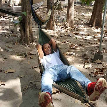 Kyree Rollins is a health Volunteer in Togo.